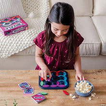 Load image into Gallery viewer, Twizzle