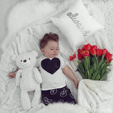 Load image into Gallery viewer, Putty Cream Bear