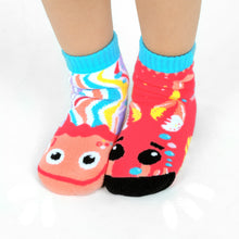 Load image into Gallery viewer, Crab &amp; Jellyfish Collectible Mismatched Socks
