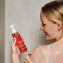 Load image into Gallery viewer, Adorned X'mas - Shower Oil 200ml - Pink Pepper &amp; Vanilla Bean
