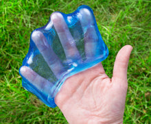 Load image into Gallery viewer, Falling Water 4" Thinking Putty
