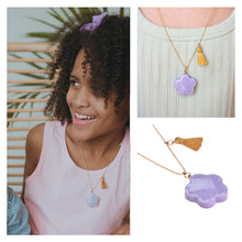 Load image into Gallery viewer, Lily Necklace - Bloom
