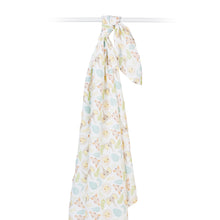 Load image into Gallery viewer, lulujo: CLASSIC Muslin Swaddle ~ Jungle
